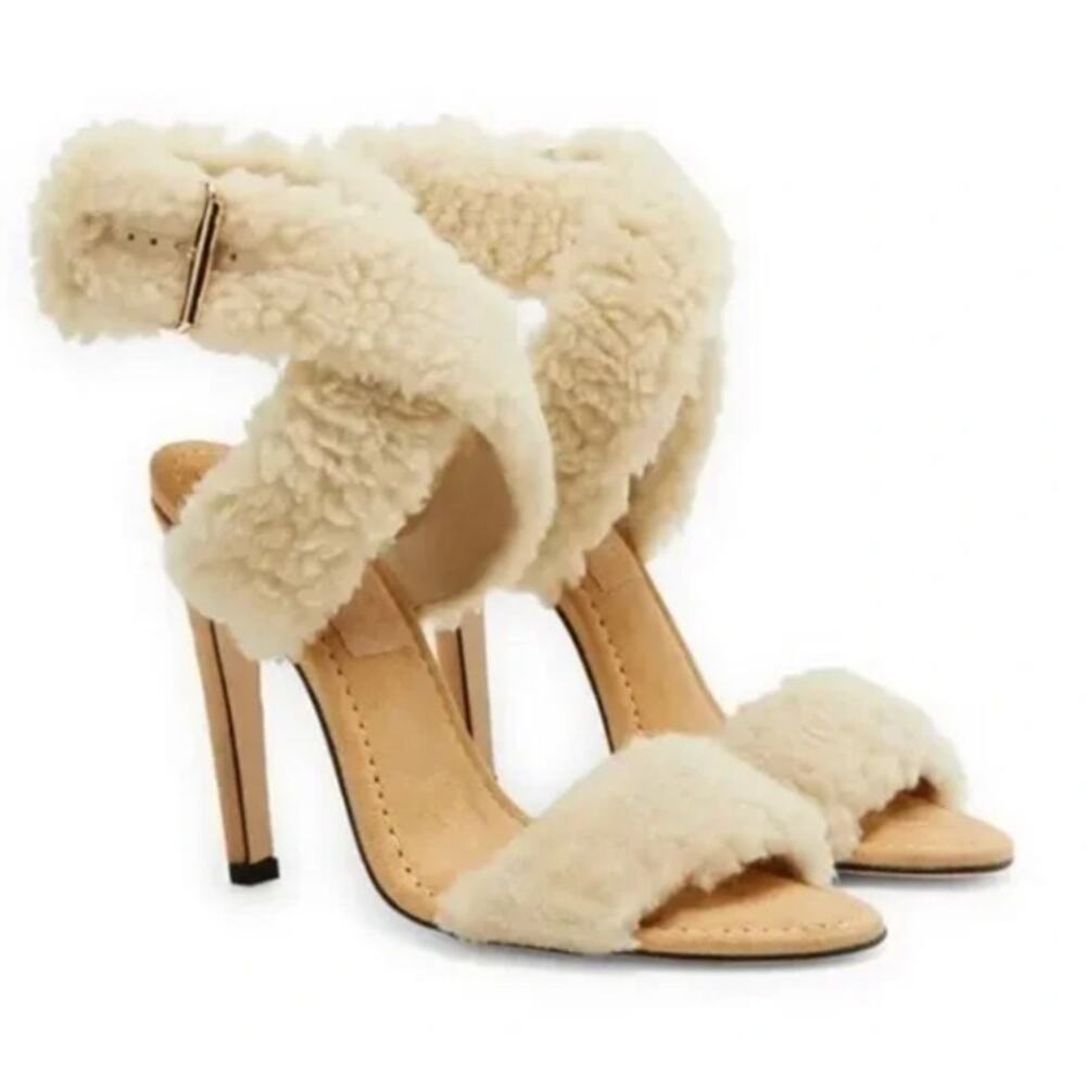 $198 MSRP - GOOD AMERICAN Faux Shearling Ankle Strap Sandals Size 7 - NWB